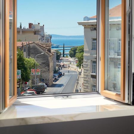 Flos Luxury Rooms Split Buitenkant foto