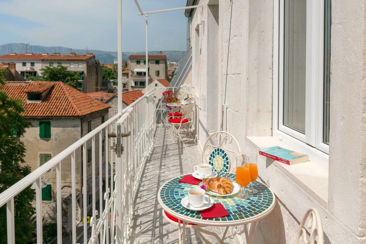 Flos Luxury Rooms Split Buitenkant foto